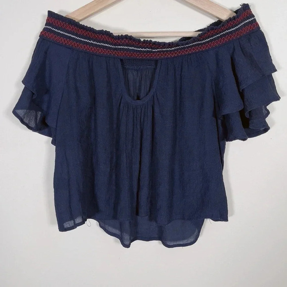 Lulu's Cold  Shoulder Navy Top - Picture 6 of 6